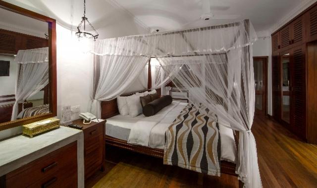 Tangerine Beach Hotel Калутара Екстериор снимка